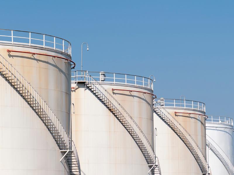 Осмотр и обмер резервуаров